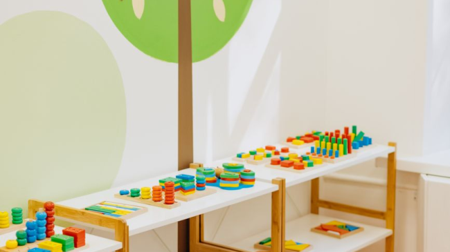 What Is Montessori Preschool? A Parent’s Guide for Wellington Families
