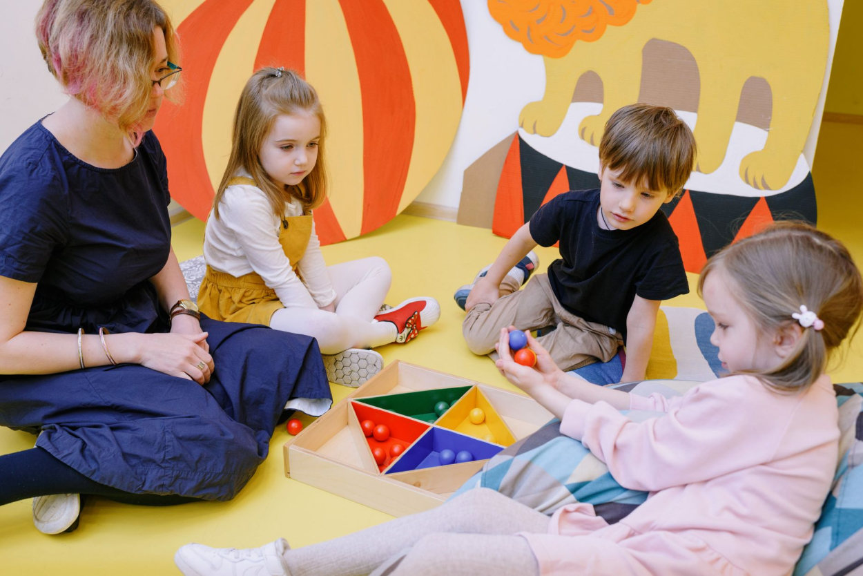 What Is Montessori Education and How Does It Work in Preschool?